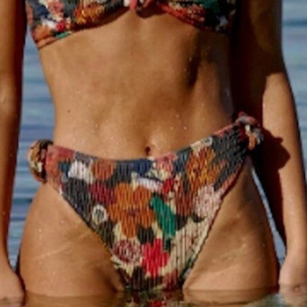 Cleonie Swim Bora Bora Brief Lagoon Floral Crinkle Bikini Bottoms M/L New